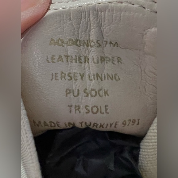 NEW Aqua Women's Bonds Lug Sole Ankle Boots Color Bone 6 7 M (Flaw: TWO SIZES) - Picture 6 of 9